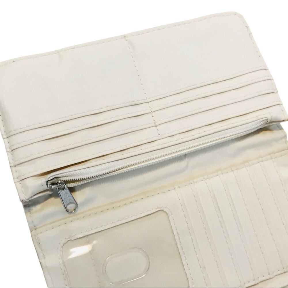 Linen Wallet - Picture 5 of 6